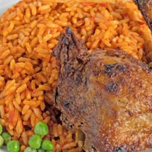Jollof Rice & Chicken with Green Peas